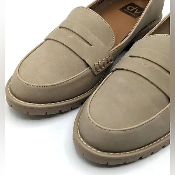 dv by Dolce Vita “Crisp” Classic Penny Loafer/Lug Sole Block Heel - Picture 5 of 9